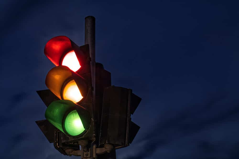 traffic light at night